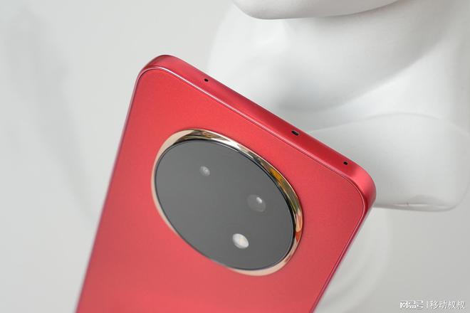 评测：1999元起2025年全满贯耐用神机千亿球友会网站OPPO A5 Pro开箱(图5)