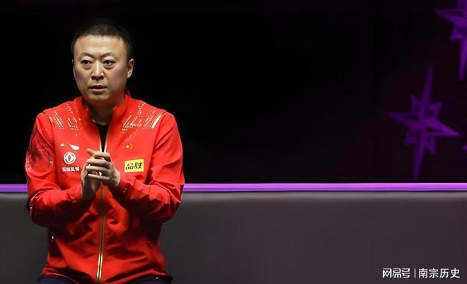 送行一脸慈祥仿佛家长送孩子上学有爱!国乒出征多哈马龙为孙颖莎(图2)